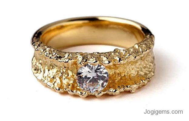 Royal Diamond Ring