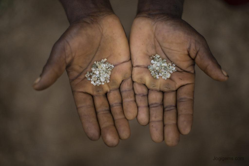 Ethically sourced diamond store engagement rings