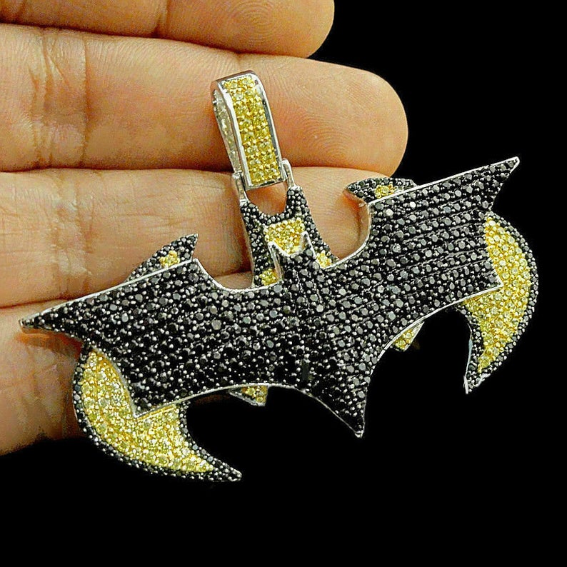 bat hip hop pendant