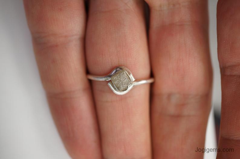 Gray Congo Cube Raw Diamond Ring