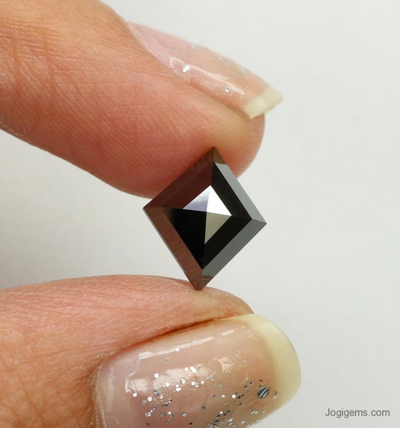 Gorgeous Kite Shape Black Diamond In 1 Carat Size For Sale.