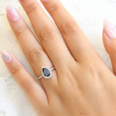 halo engagement rings