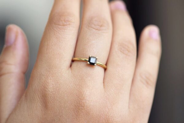 Top 10 Engagement Ring trends